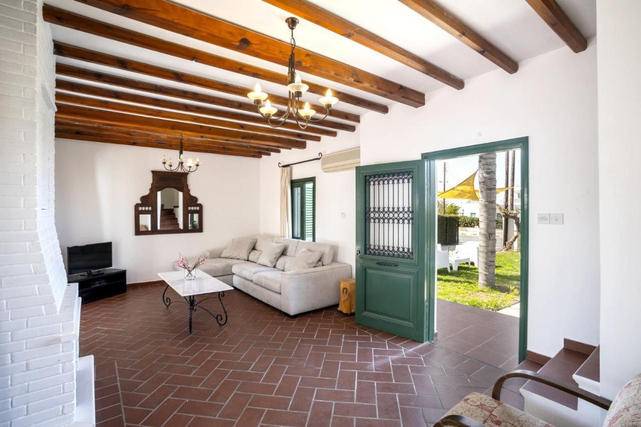 The Apple Tree Villa Protaras Exterior foto