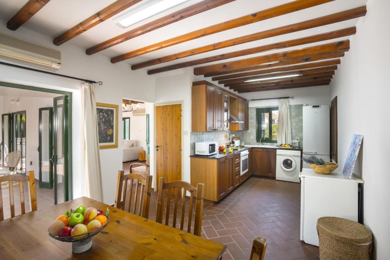 The Apple Tree Villa Protaras Exterior foto